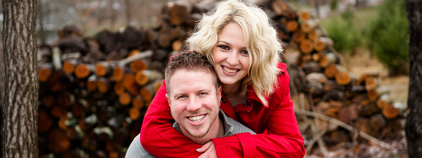 bethanyandbrody_esession_102_JM1_5160.jpg